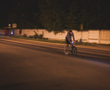 nachts Fahrrad fahren